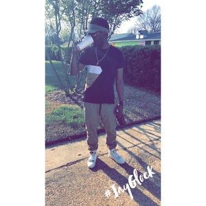 Meet your Posher, Jermale